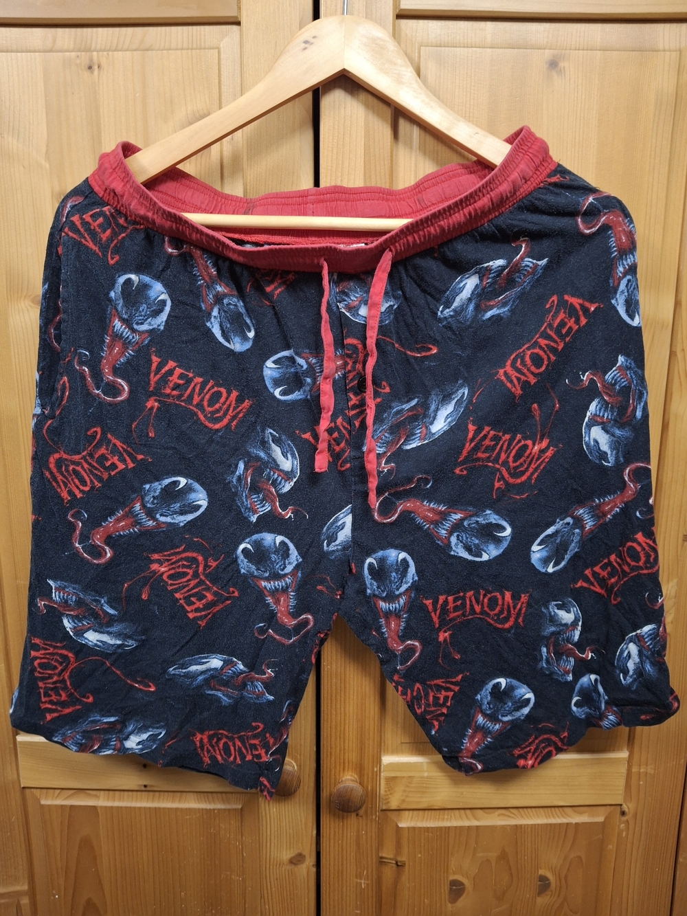 Marvel Venom Black & Red Graphic Lounge Shorts